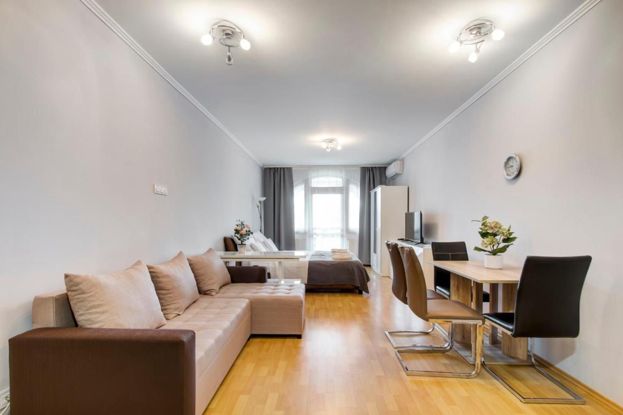 Fonyod Beach Apartment Bagian luar foto