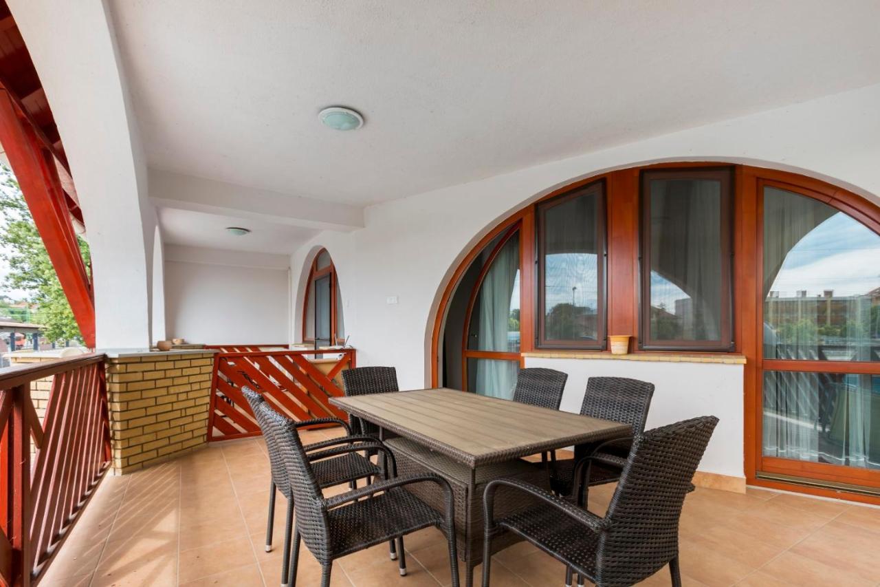 Fonyod Beach Apartment Bagian luar foto